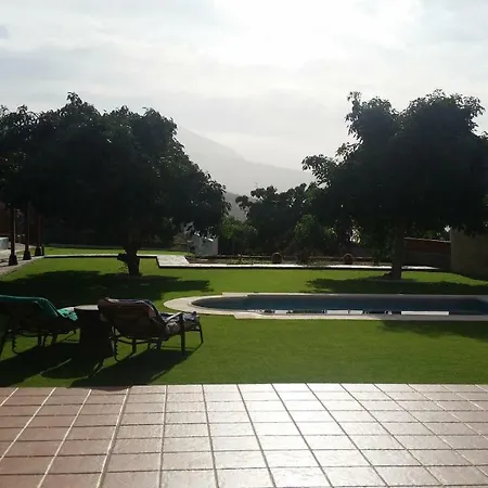 Norte Piscina Privada Climatizada בית נופש