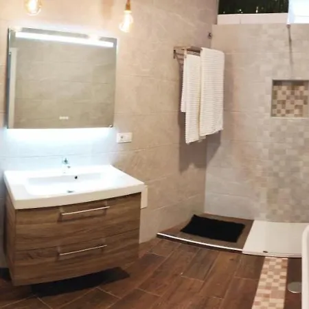 Norte Piscina Privada Climatizada